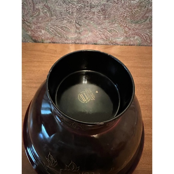 Vintage Large Handmade in occupied Japan (1945/1951) metal bowl/serving dish90 - Picture 9 of 10